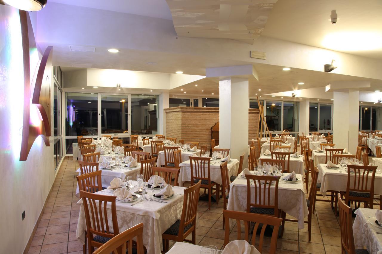 Hotel Plaza Llido Degli Estensi Exterior foto